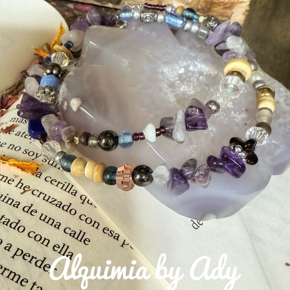 Wrap around amethyst bracelet - Picture 1 of 3